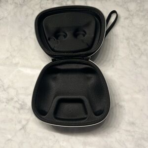 Sisma PS5 controller hardshell clam case for travel